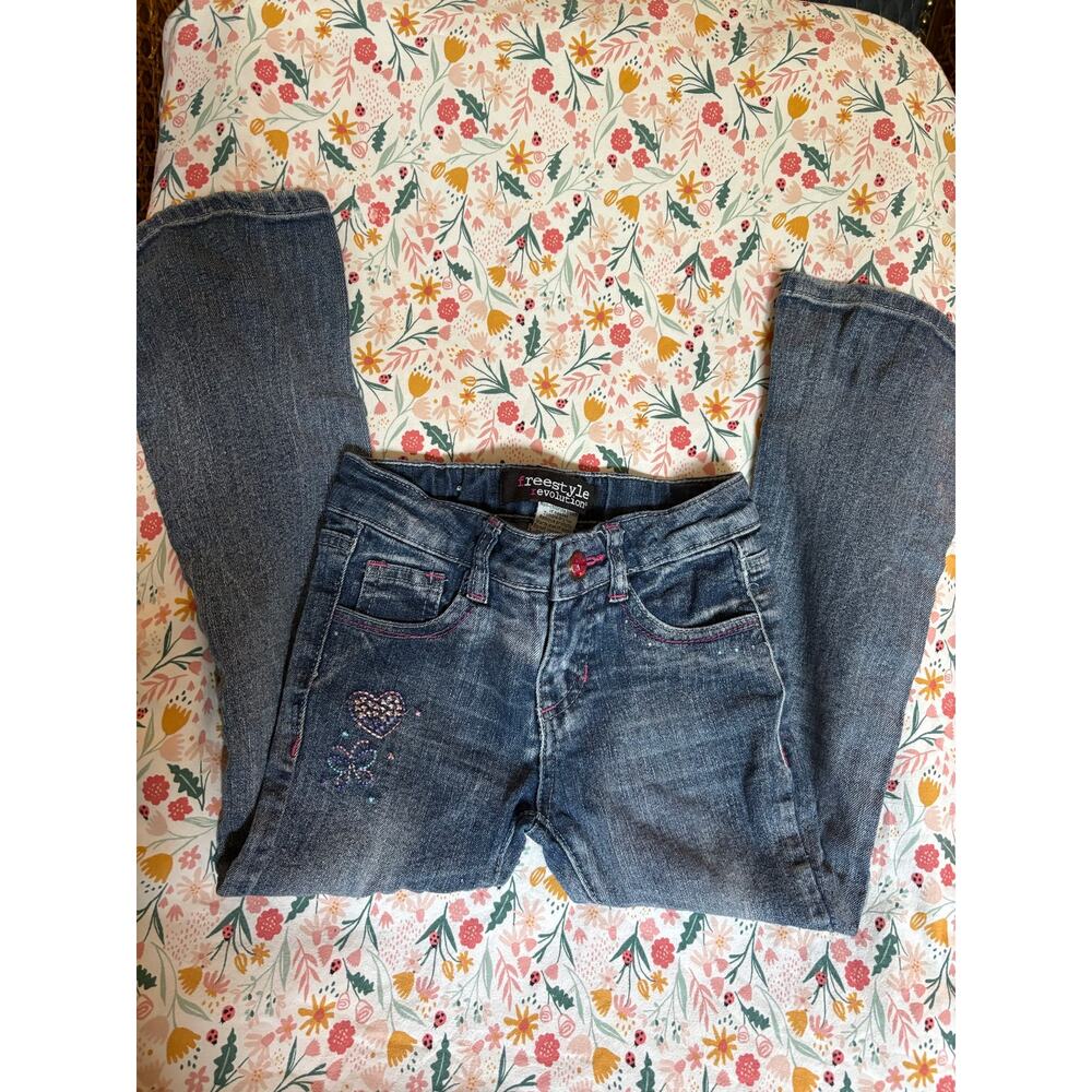 Girls size 6 Freestyle Revolution Bootcut Butterfly/Heart Embroidered Jeans y2k